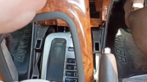 Как разобрать панель на Nissan bluebird sylphy 2002