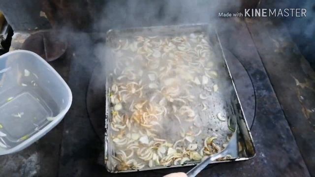 ЖАРИМ РЫБУ по деревенски //МОРСКОЙ ОКУНЬ//FISH fried in the village/ смотреть онлайн