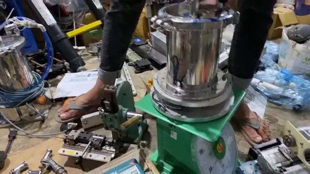 Thanh lý hàng bãi công nghiệp cân ký giá cực rẻ ☎zalo: 0898399925 - 0935833395 - 0782707700 смотреть онлайн