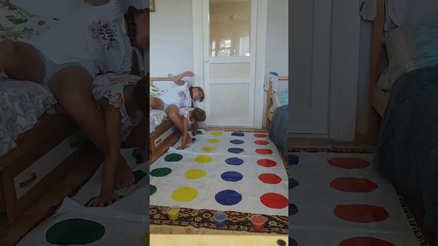 Играем в твистер смотреть онлайн