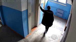 Губкин, Королева 6. Молодежь ни чему не учится. Опять ссыкуны!