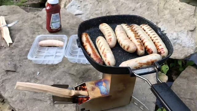 Сочные колбаски от mr.Kemper / походный гаджет / печь в деле смотреть онлайн