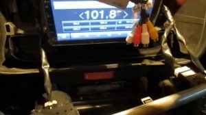 Усилитель на антенну для автомагнитолы FM-018