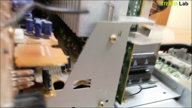 Aiwa NSX-S989 разбираем головной блок смотреть онлайн