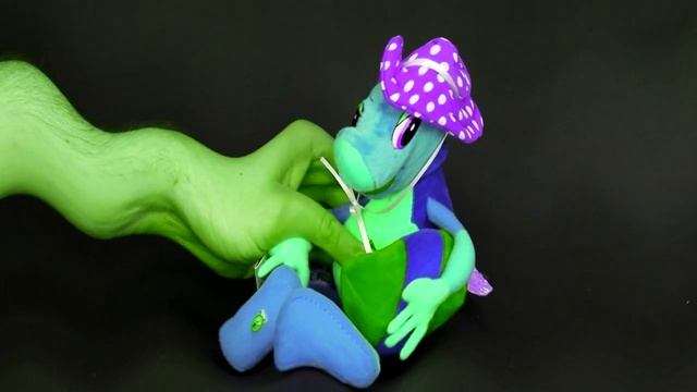 Мягкая игрука Кузнечик Кузя Мультипуьти in IUA FAST смотреть онлайн