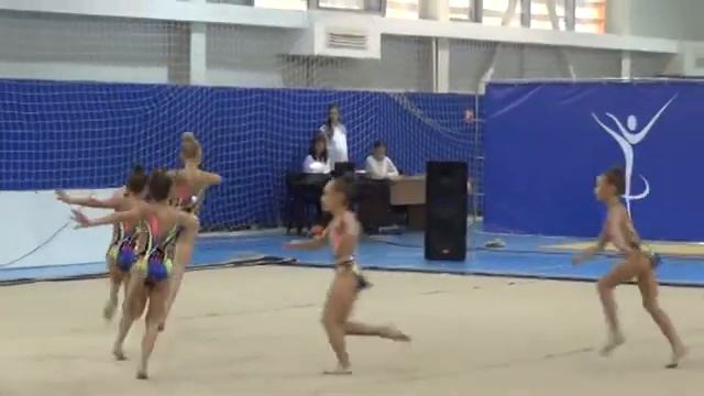 Групповое упражнение без предмета 1 выход ,1 юн.р., тренер Коршунова Светлана смотреть онлайн