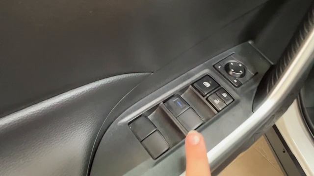 2022 Toyota RAV4 Hybrid LE Tour