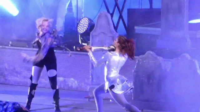 Lindsey Stirling, with Zombies, Moon Trance, Live, Berkeley Greek, August 2015, Electro-violin EDM смотреть онлайн