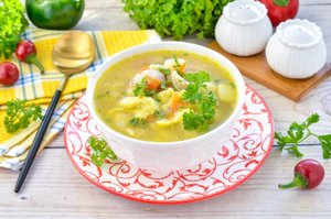 КАК ПРИГОТОВИТЬ КУРИНЫЙ СУП С ГАЛУШКАМИ