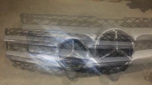 Решетка радиатора Mercedes X204 GLK под камеру и дистроник