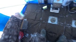 ЗИМНЯЯ РЫБАЛКА 2023 ГОДА! ОСТАВИЛ НА НОЧЬ ЖЕРЛИЦЫ! РЫБАЛКА НА РЕКЕ! МНОГО РЫБЫ НО ПОЙМАТЬ ТРУДНО!