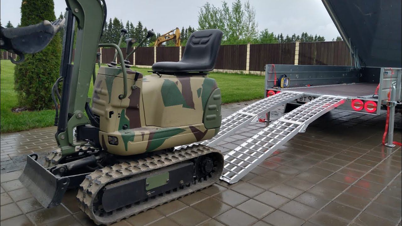 Легковой прицеп для трактора