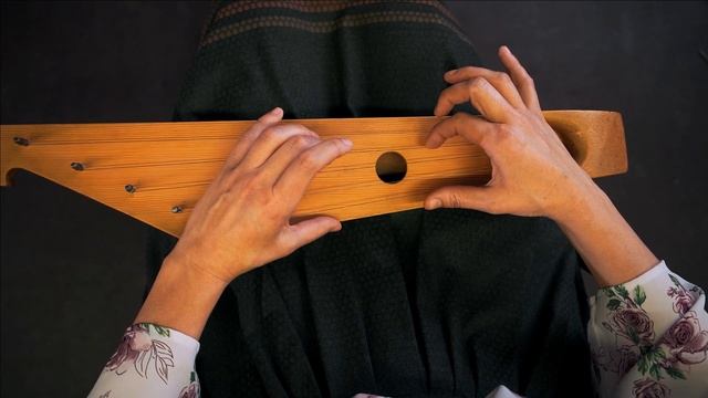 Учимся играть на кантеле. Урок 8: наигрыш 