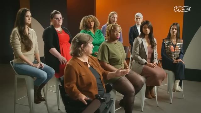 Pearl DESTROYS Panel of FEMINIST смотреть онлайн