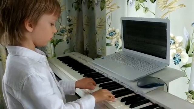 Vasya. Ознакомление 4 такта двумя руками - Чайковский. Марш из балета "Щелкунчик" смотреть онлайн