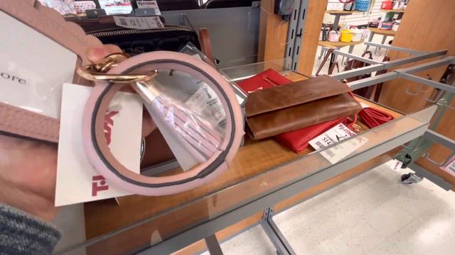 TJMax города Петалума. #Петалума #TJMaxstore #Petaluma #California #GerekC смотреть онлайн