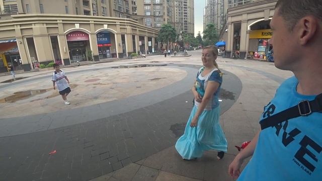 КИТАЙСКИЙ САЛОН КРАСОТЫ ??! смотреть онлайн