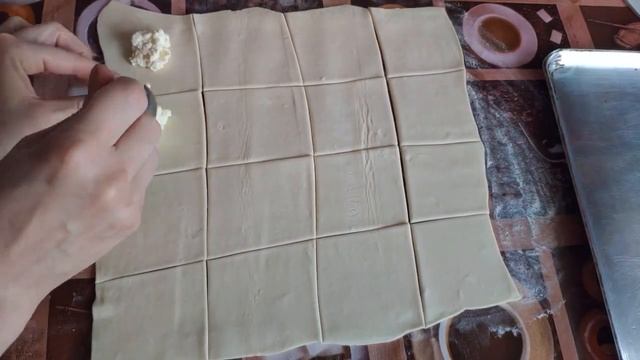 СЛОЕНЫЕ КОНВЕРТИКИ С ТВОРОГОМ