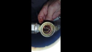 Воскресил смеситель 2000г и унитаз Twyford.