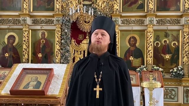 Священник из Чебоксар о крещенских купаниях: "Люди думают, что так им отпустятся грехи" смотреть онлайн