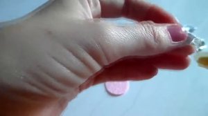 Очень простой цветок из атласной ленты  шириной  1см