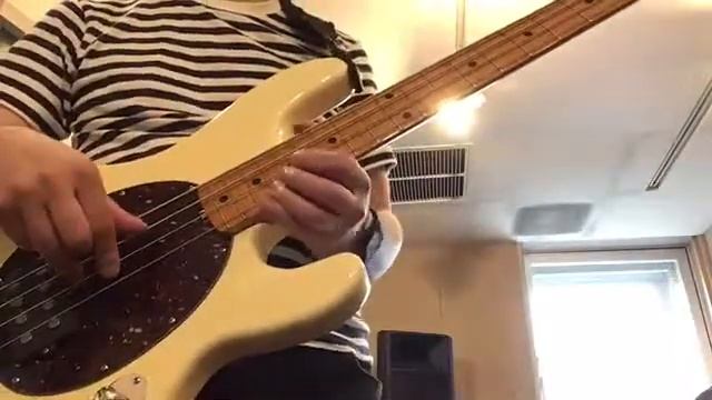 ZOOM B1 FOUR”LMT-76”+LOOPER+DRUMMACHINE смотреть онлайн