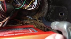 Масса аккумулятора MB Vito638