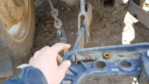 Поперечная планка МТЗ с фаркопом на задние тяги минитрактора