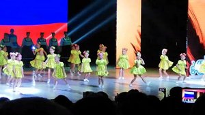 Хореографическая студия Этуаль. танец "а ну ка девушки"