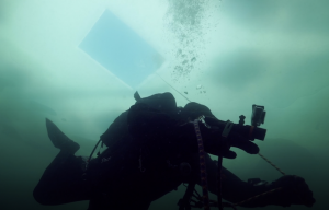 Подлёдный дайвинг в Подмосковье