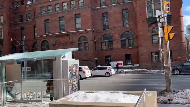 Школа английского языка - CES Toronto (Торонто, Канада). Подготовка IELTS, общий английский, лагеря
