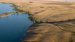 Ириклинское водохранилище, река Урал. База отдыха Вишневые горки