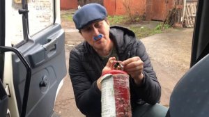 НАГЛЫЙ ЦЫГАН УКРАЛ ВЕЩИ С МАШИНЫ!