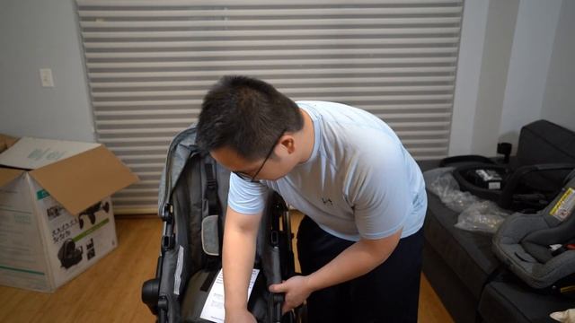 First Look/Unboxing: Evenflo Pivot Xpand Travel System Infant + Toddler Stroller смотреть онлайн