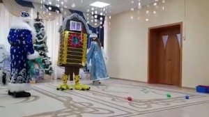 Сюрпризный момент с Избушкой на Курьих Ножках. (мл. гр), 25.12.2019.