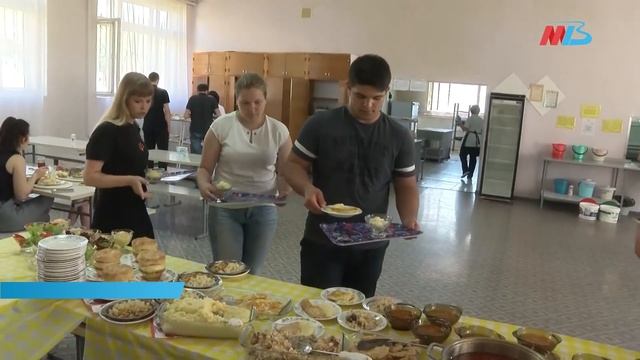 Горячее питание для школьников от Виво Маркет в Волгограде. смотреть онлайн