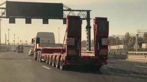 Тралы, длинномеры, манипуляторы и хорошая музыка)