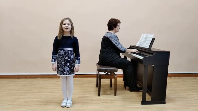 Музыка Ю.Чичкова, слова М.Пляцковского «Снежная сказка зимы» - поёт Гаврилова София