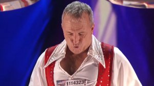 Amazing Sladek - America's Oldest Daredevil Handbalancer Reaches the Sky - America's Got Talent 2016