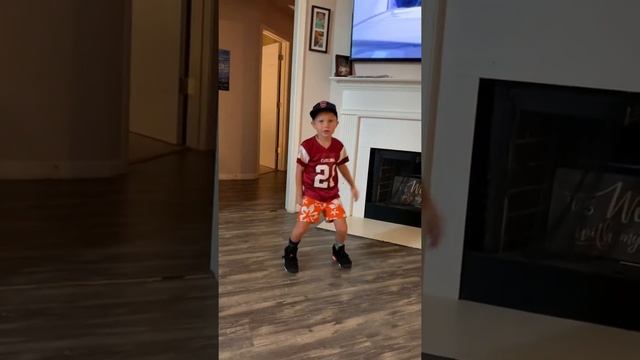 IS THIS THE BEST GIT UP YET?!?!?!?! #TheGitUpChallenge смотреть онлайн