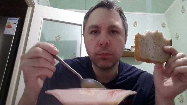 АСМР ИТИНГ. КУШАЮ ГОРОХОВЫЙ СУПЧИК. ASMR смотреть онлайн