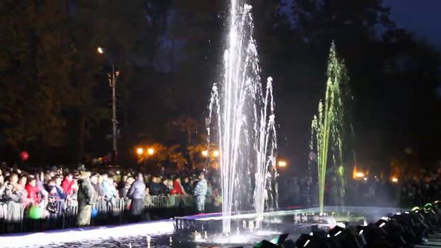 Шоу фонтанов на день города 21 сентября