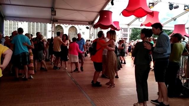 Фестиваль в Кемпере | Бретань | Франция