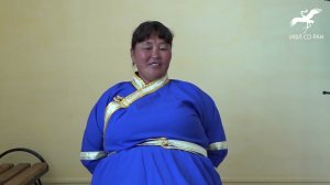 №416"«Базар-ла»,–дээр, «Челер-ле»,–дээр"/ "«Иноходью идет»,–говорят, «Рысью идет»,–говорят" (Монгуш)