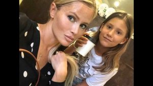 Дана Борисова сделала с 14-летней дочерью парные татуировки