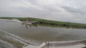 Тест лодка болотоход с подвесным мотором 9,9.