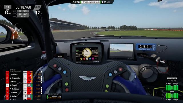 Assetto Corsa Competizione - Silverstone - GT4 - Sprint Race / Car #62 смотреть онлайн