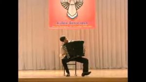 Вариации на тему песни Б.Мокроусова "Одинокая гармонь" исполняет Руслан Тажигулов