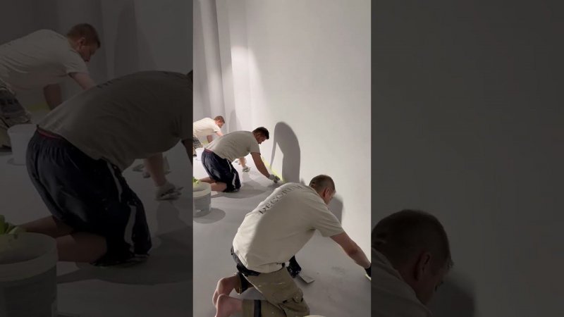 Микроцемент для коммерческих помещений. В описании к видео - причины выбрать именно это покрытие.