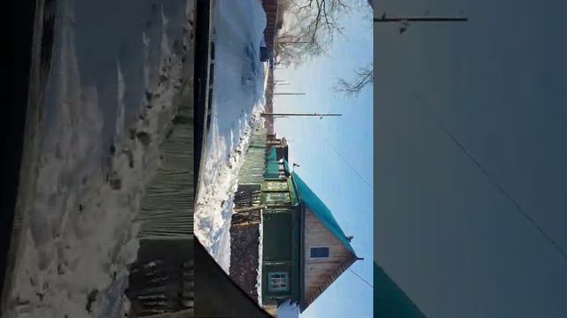 Рядом находится дома с пропиской, с обоих сторон границ участка смотреть онлайн